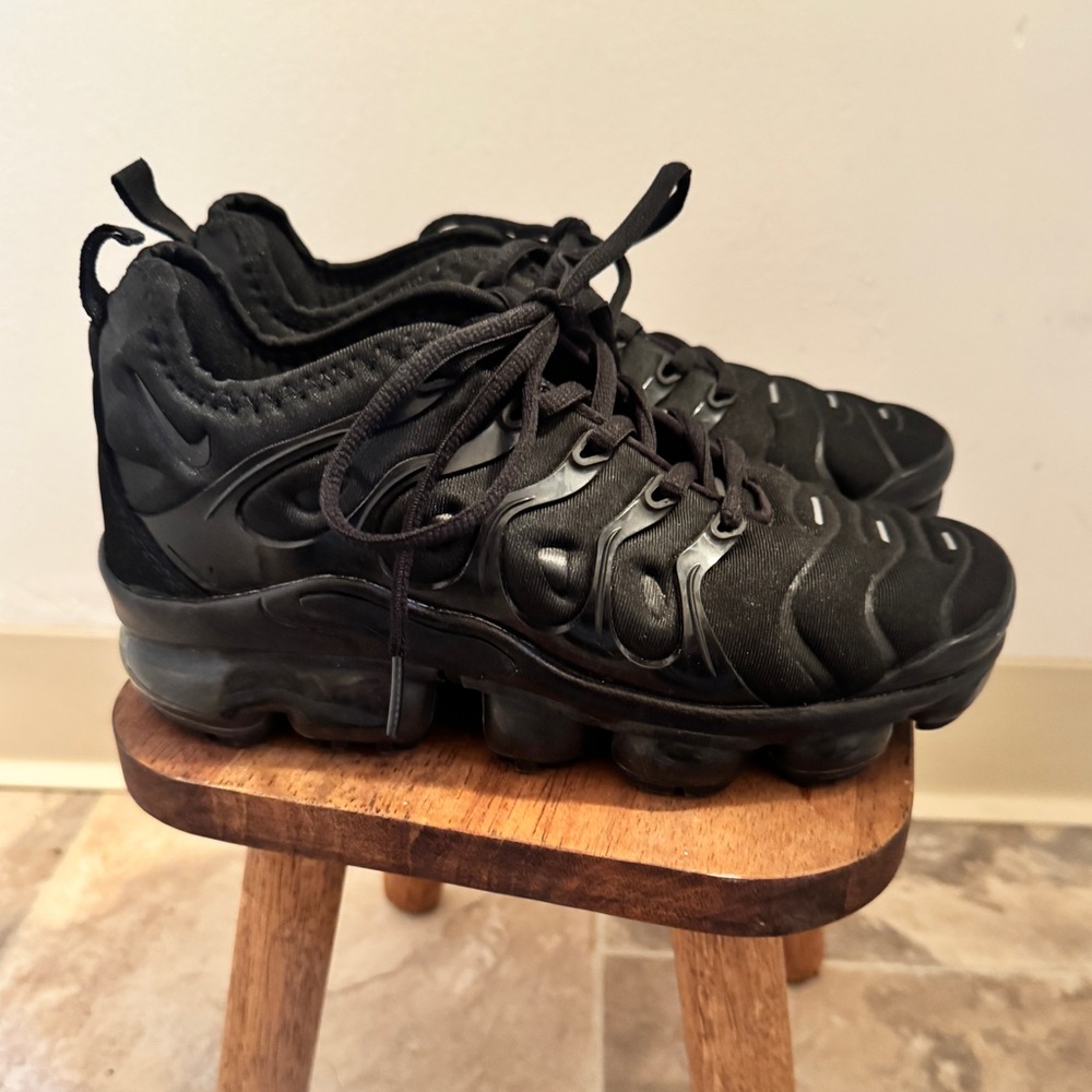 Nike Air Vapormax in Black! Women’s size 7.